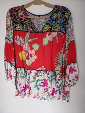 John Mark women's Red Floral Boho  V-Neck Blouse Size L